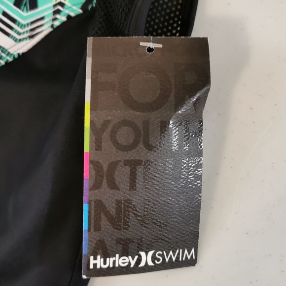 HURLEY WOMEN'S SWIM TOPS - Picture 8 of 10